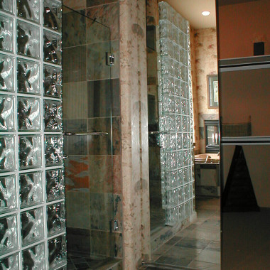 Mirror-Closet-Door-and-Estate-Hinge-Door