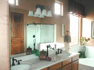 Vanity-Mirror-Estate-290-Notched-Panel-&-Butt-Glazed-Top-&-Bottom-Pivot